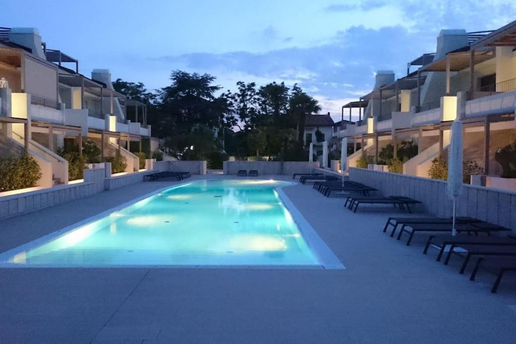 Residence Jesolo Lido Centro Con Piscina Exterior foto